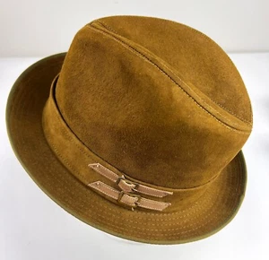 Vintage Cavanagh Brown Suede Fedora Hat Buckle Size 6 7/8 w Box - Picture 1 of 14