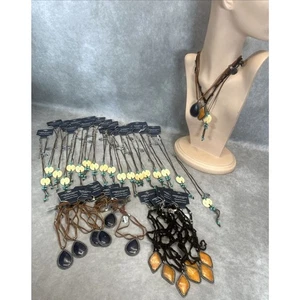 American Eagle Outfitters 36 Set Modeschmuck Halsketten Boho Kunstknochen Steine - Bild 1 von 15