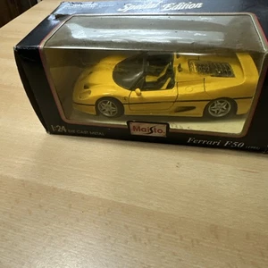 Vintage Maisto 1:24 Scale Die Cast Yellow Ferrari F50 1995 - Picture 1 of 7