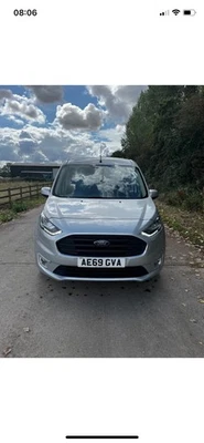 Ford Transit Connect automatic - Image 1 of 4