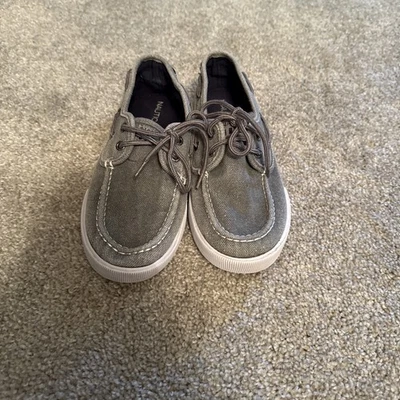 Nautica Boat Shoes Canvas Youth Size 4 Gray White Boys Flats Spinnaker Pintucked - Image 1 of 4