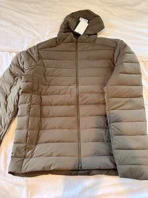 LULULEMON Men's Coat Navigation Down Hoodie Puffer Jacket Olive Brown L NWT - Image 1 of 4