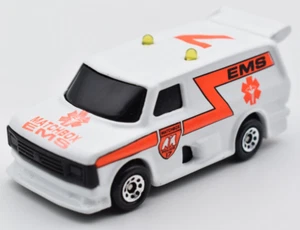 Matchbox Superfast Ford Supervan Ambulance with Light & Sound Lasertronic - Picture 1 of 4