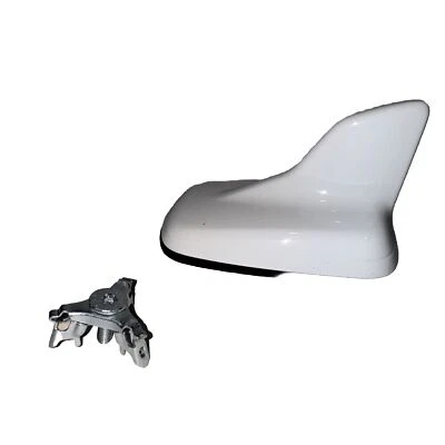 2017 Audi A4 Quattro White Rear Roof Antenna Shark Fin 4MO035503CY9C - Image 1 of 4