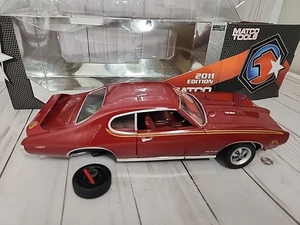 1:18 Pontiac GTO Judge – Matco Tools 2011 – Diecast Car w/ Box - Damaged Wheel - Picture 1 of 16