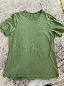 Camisa Lululemon Fundamental Pequeña/XS Verde Manga Corta Camiseta Para Hombre - Imagen 1 de 6