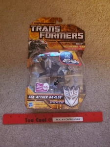 Transformers Hunt For The Decepticons HFTD Deluxe Class Sea Attack Ravage New - Picture 1 of 2