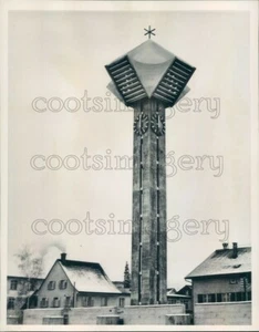 1964 Press Photo Andre Studer Bell Tower Uster Switzerland - Picture 1 of 2