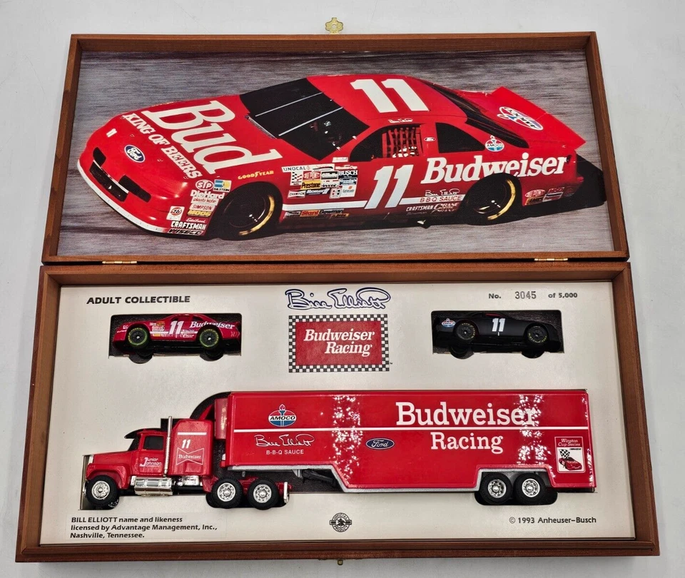 BILL ELLIOTT #11 Budweiser Racing Team 1/64 Diecast Transporter & 2 Car SET  - Image 1 of 3