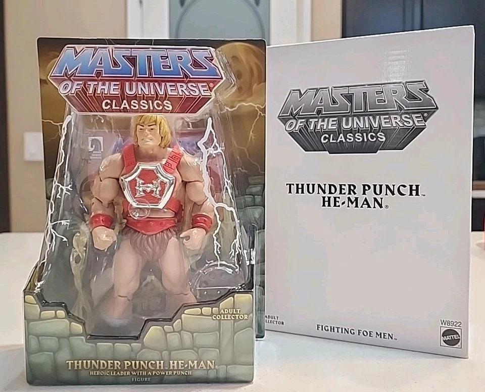 2011 Mattel Masters of The Universe Classics Thunder Punch He-man Figure