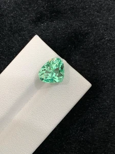 Pietra preziosa Kunzite verde 6,55 ct: taglio a cuore, pulizia dell'ingrandimento, origine afgana - Foto 1 di 10