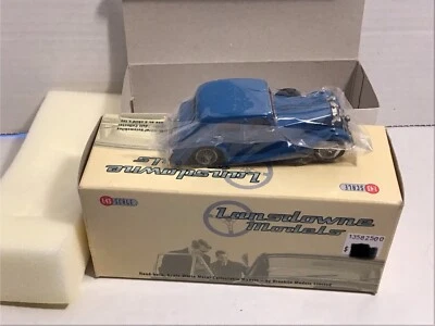 The Brooklin Collection 1:43 azul 1937 MG VA salão - Imagem 1 de 4