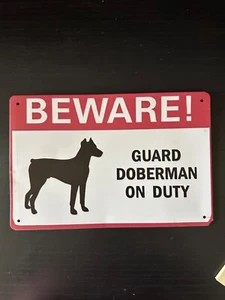 Warnwache Dobermann im Dienst 12x8 Blechschild - Bild 1 von 4
