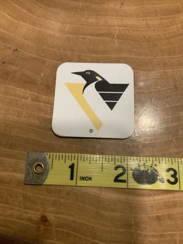 Vintage Pittsburg Penguins Magnet NHL HOCKEY Cover