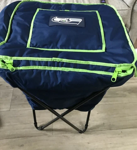 Rawlings NFL Seattle Seahawks 100 Can Party Cooler W/stand MINT Super Bowl Party Cover