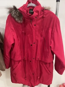 Women’s Coat, Forecaster Of Boston size M Quilted Detachable Faux Fur Hood Red - Picture 1 of 7