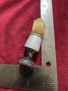 Cepillo de afeitar vintage con mango de madera nunca cobertizo. - Imagen 1 de 5