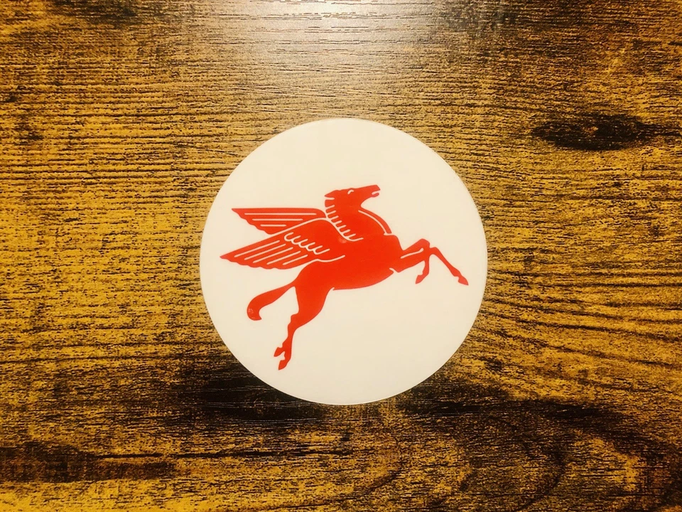 Calcomanía/pegatina Mobil 1 roja Pegasus para coche de carreras, 76 mm redonda, vinilo transparente de alto brillo Foto 1 de 1