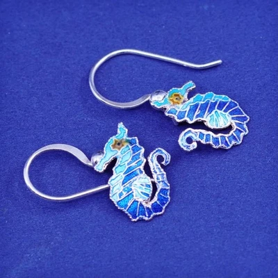 Pendientes hechos a mano vintage de plata de ley 925, esmalte azul caballito de mar Foto 1 de 4