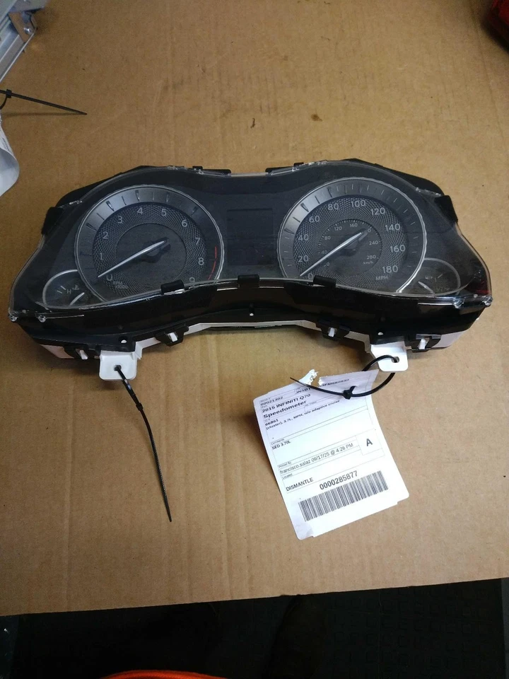 2015 INFINITI Q70 Speedometer Gauge OEM Grey 3.7L 82K Miles NJ25-21302-523887 - Image 1 of 4