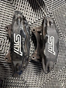 Subaru Impreza WRX Sti Brembo Front Brake Calipers Pair Black - Picture 1 of 7
