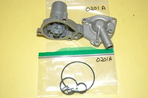 Honda P/N 19200-KE8-010 19200-KV0-000 VTR250 88-90 Interceptor, Water Pump Overh - Bild 1 von 9
