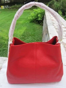 NUEVO CON ETIQUETAS Coach Auténtico Cuero Guijarro Doble Asa Phoebe - Cardinal - $395  - Imagen 1 de 12