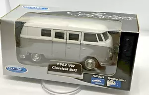 1962 VW Classical Bus. Grey. Boxed Campervan Scale Model Die Cast WELLY - Picture 1 of 6