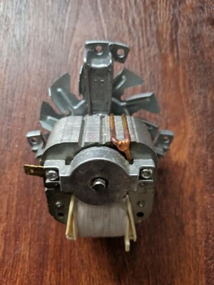 Genuine OEM Viking Convection Fan Assembly Part # PE050005 - Image 1 of 2