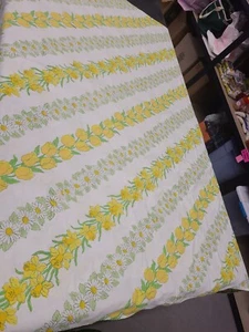 Edgemont Flat Sheet Twin Size Daffodils Tulips Daisies Great Condition - Picture 1 of 7
