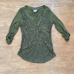 Anthropologie Vanessa Virginia Devin Henley Top Size S Olive Green Lace Overlay - Picture 1 of 9