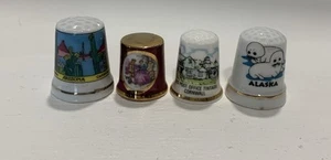 Vintage Set Of 4 Delft Porcelain Thimbles - Picture 1 of 3