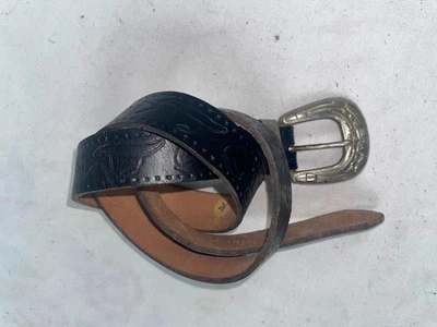 ВИНТАЖНЫЙ 70-Х 80-Х МУЖСКОЙ 28 ЧЕРНЫЙ ИНСТРУМЕНТ 1 ДЮЙМ КОЖИ ЮГО-ЗАПАДНЫЙ W ПРЯЖКА РЕМЕНЬ - Изображение 1 из 4