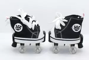 Build a Bear BABW Turnschuhe auf Rollschuhen schwarz-weiß - Bild 1 von 5