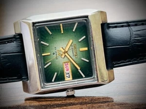 Vintage Seiko LM 23 Jewels Green Dial 5606-5160 Automatic Mens Watch, 35mm - Picture 1 of 5