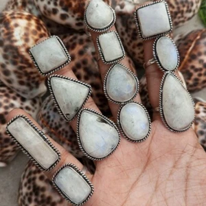 Lote de 10 anillos de piedra lunar natural, anillos delicados, joyas boho, anillos atractivos ~ - Imagen 1 de 3