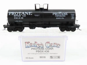 HO Scale Kadee 9016 PBGX Protane Corporation 11000 Gallon Insulated Tank Car #36 - Picture 1 of 14