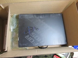 ASUS ROG Strix Scar 15 Gaming Laptop - NEW IN BOX, NOT USED - Picture 1 of 7