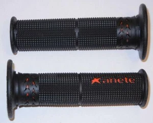 Empuñaduras de manillar Ducati 4.75" largo negro/rojo, extremos abiertos, Made in Italy 02615-R - Imagen 1 de 1