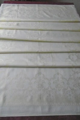 Superbe nappe en damassé hyper lumineux - Photo 1/4