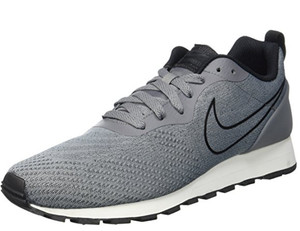 chaussures nike md runner 2