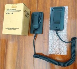 Original Yaesu PA-17 battery extender eliminator separator for VX-10 FT-10/40/50 - Picture 1 of 2
