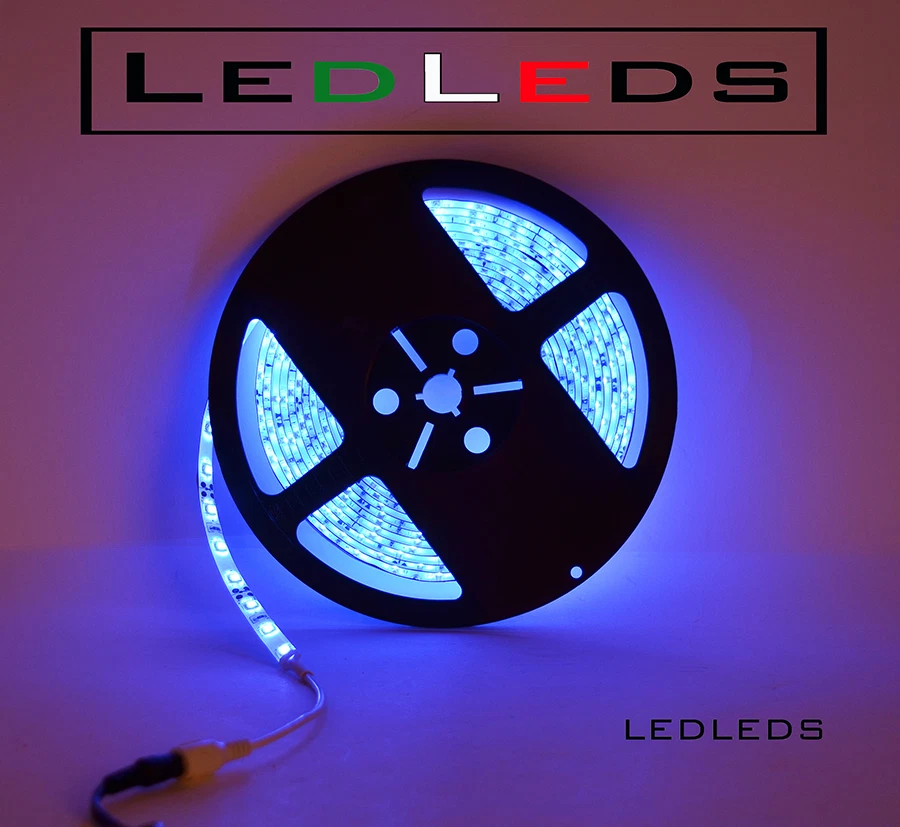 300 LED STRIP STRISCIA 5m 12V blu  IP65 5 m 500 CM IMPERMEABILE PER ACQUARIO - Immagine 1 di 4