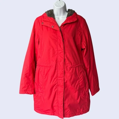 L.L.Bean M Classic Red Parka Hooded Jacket Fleece Lined Winter Coat - Image 1 of 4