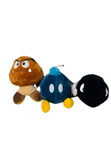Super Mario - Goomba, Bullet Bill y Bob-omb Villains Nintendo Peluche 6-7” ¡NUEVO! - Imagen 1 de 5