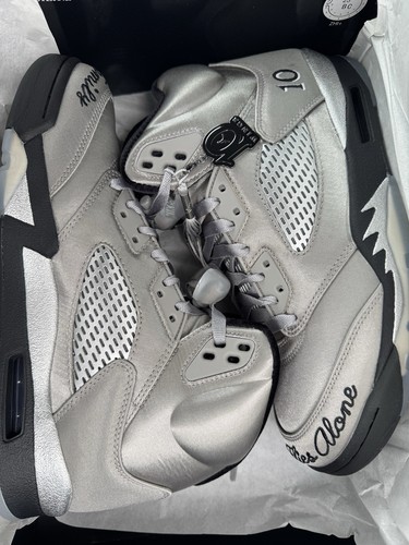 Air Jordan 5 Retro Wings taglia 10 con 8 5 M spedizione veloce!