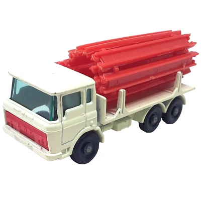 Lesney Matchbox DAF Girder Truck No. 58 1968 White Made in United Kingdom - Image 1 of 4