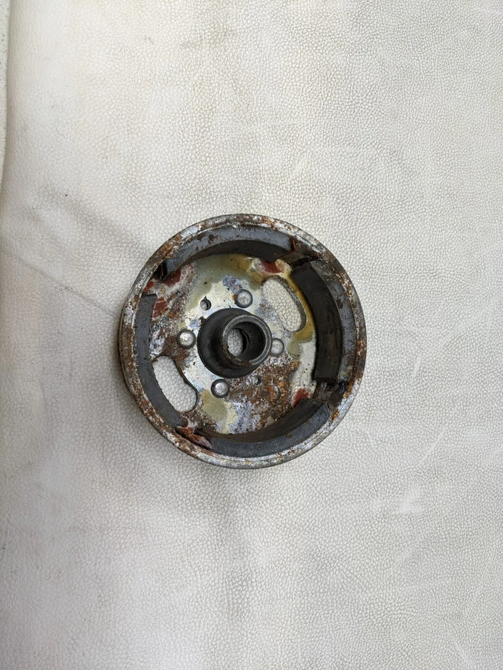 * 84 Suzuki FA50 FA 50 Shuttle Magneto Volante Foto 1 de 4