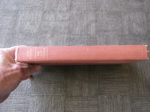 THE LAST WARRIOR a Novel by Mary Patchett - First Edition Hard Cover USA ©1965 - Imagen 1 de 8