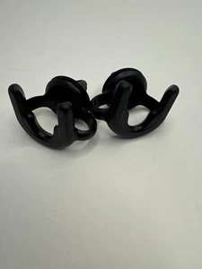 Lot of 2 PopSockets - PopMount 2 Car Vent Mount - Black - Picture 1 of 4